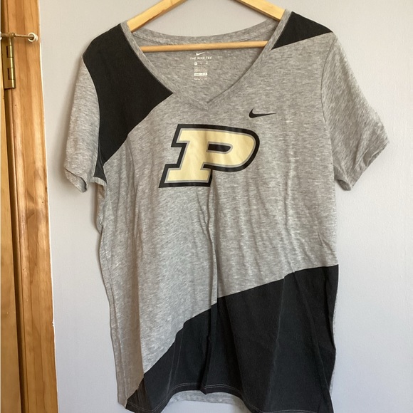 Purdue 3 t-shirt bundle (men’s/women’s) size XL. - Picture 3 of 10